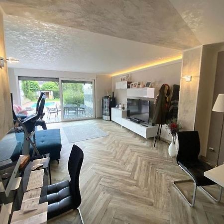 Villa Mit Pool Siegburg Eksteriør bilde
